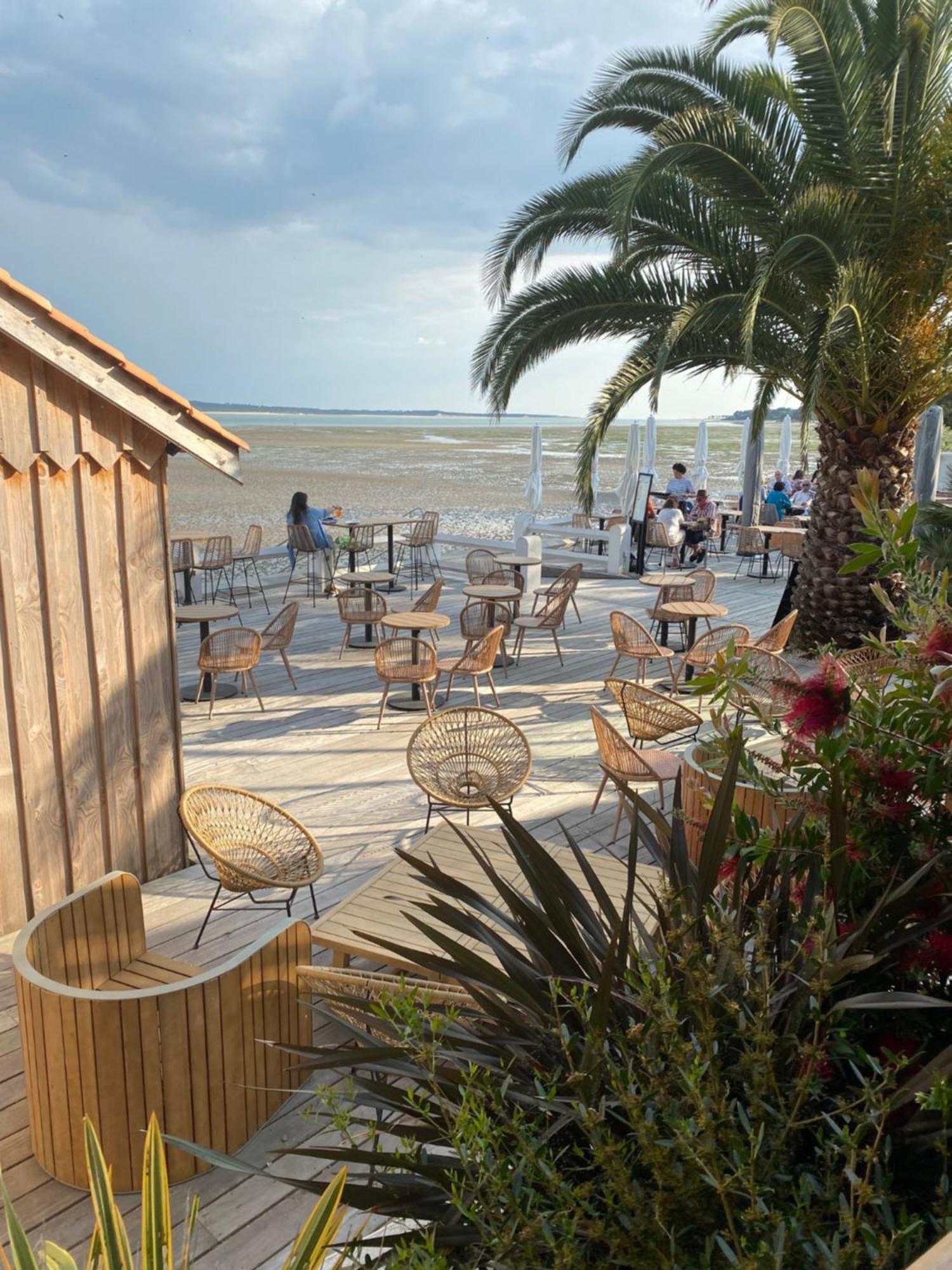 Hotel L'Albatros Saint-Trojan-les-Bains Exteriör bild